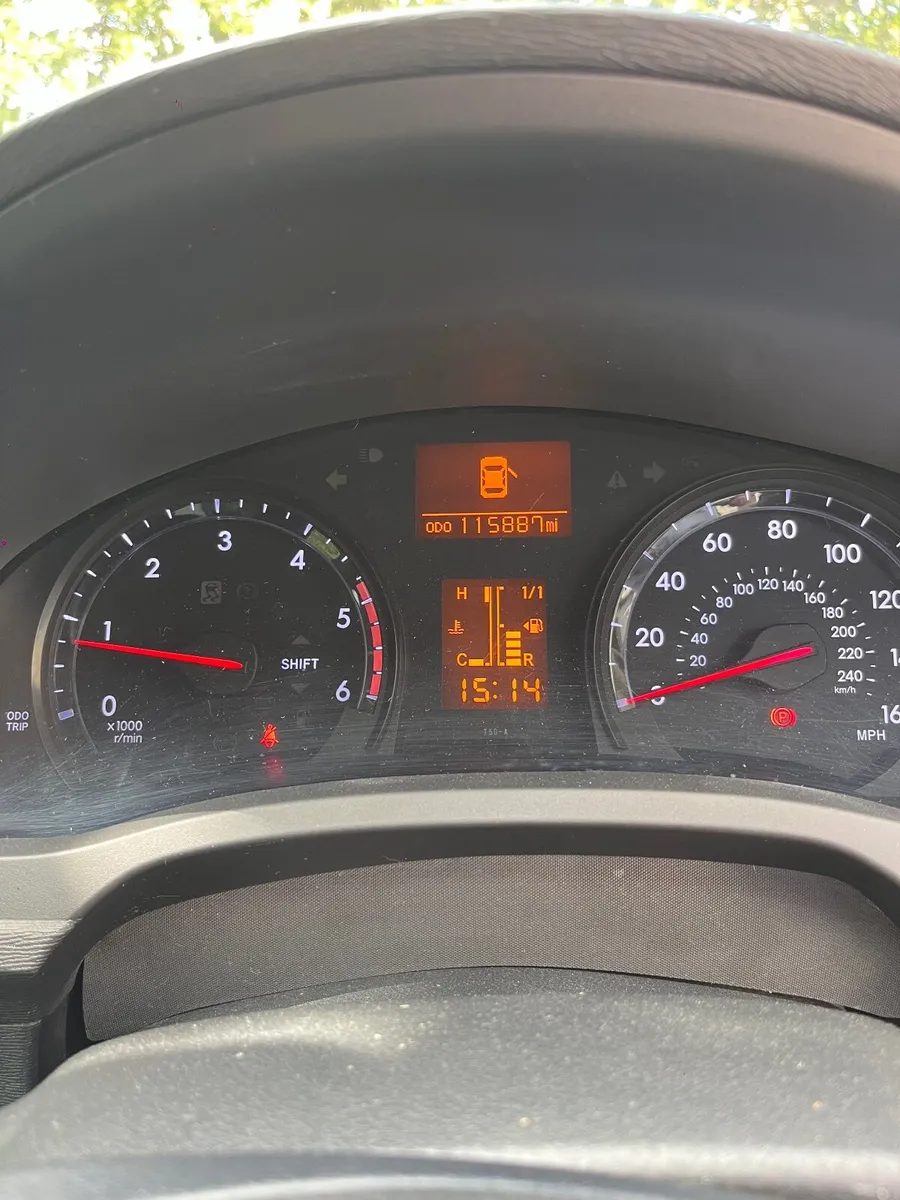 Toyota Avensis 2015 - Image 3