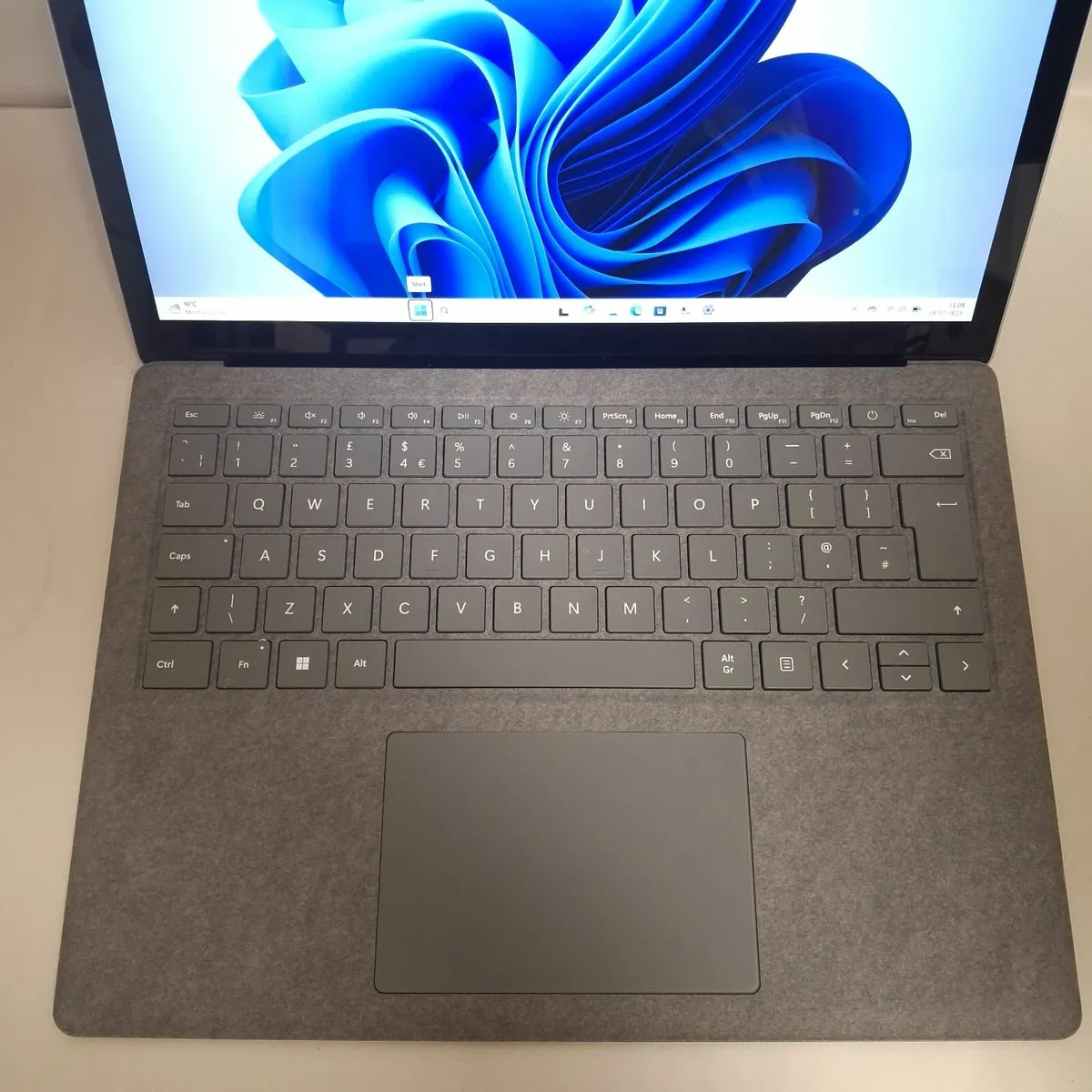 Microsoft Surface Laptop 5 | i7-1265U | 16GB RAM | - Image 1