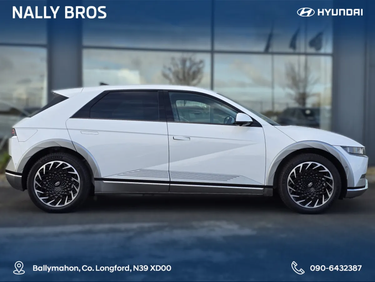Hyundai IONIQ 5 VISION 77KWH 5DR AUTO - Image 3