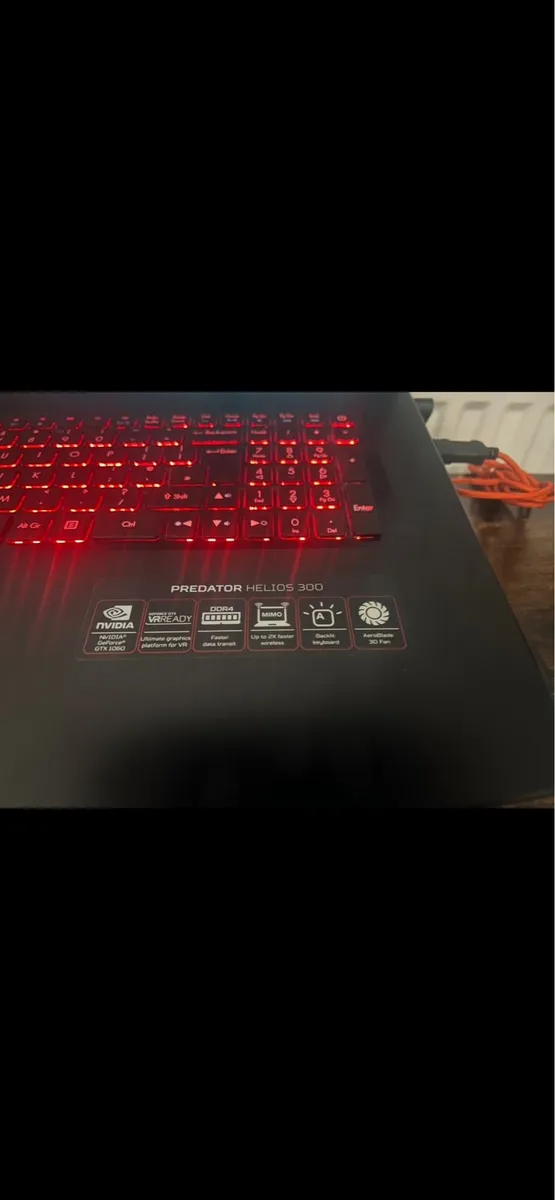 Predator Gaming Laptop - Image 4