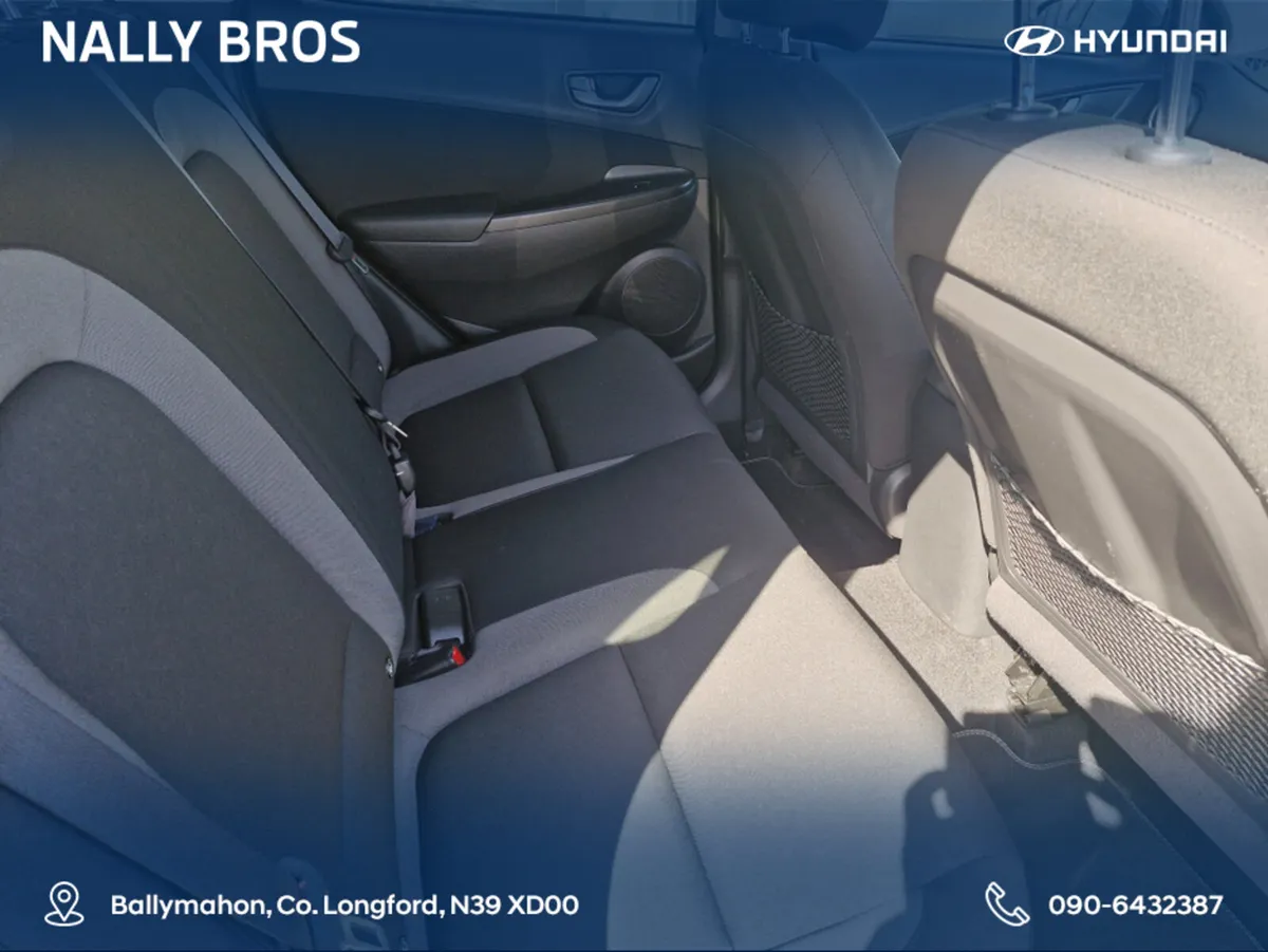 Hyundai KONA KAUAI EXECUTIVE 5DR DIESEL - Image 2