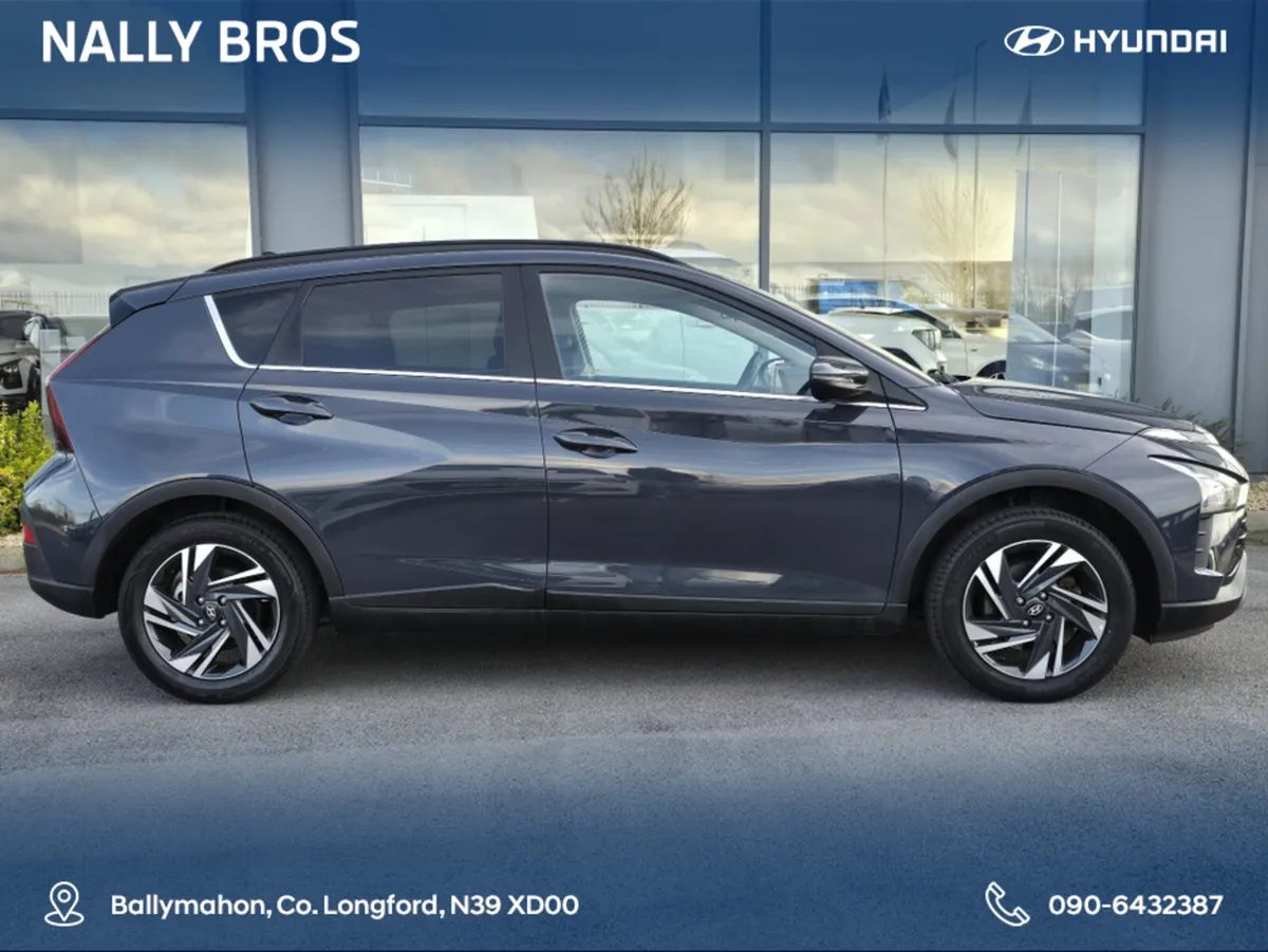 Hyundai Bayon EXECUTIVE 5DR - Image 2