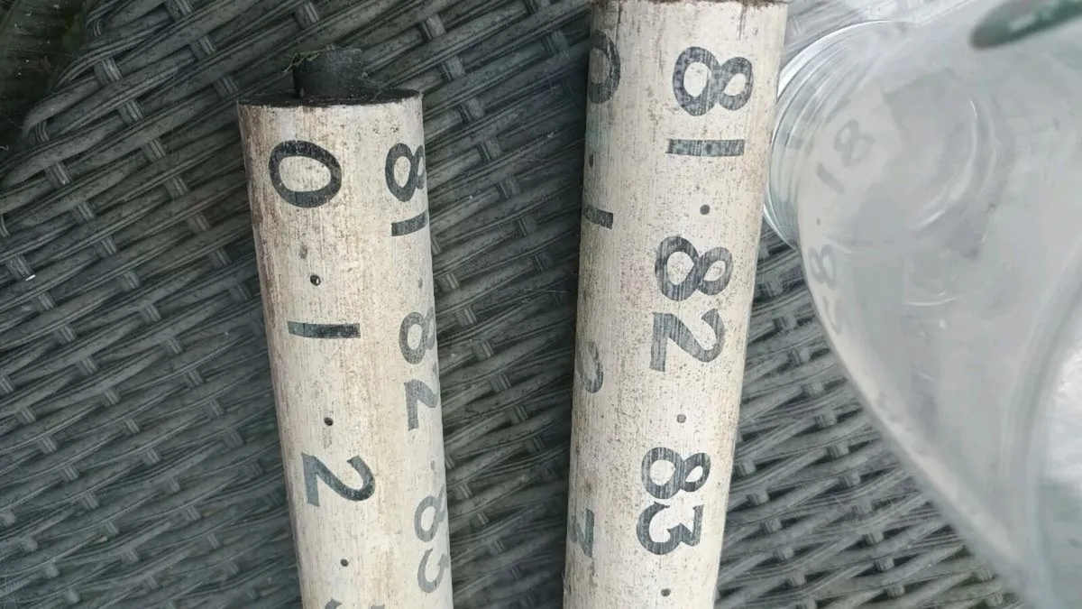 Antique wooden snooker score markers, D18 - Image 3