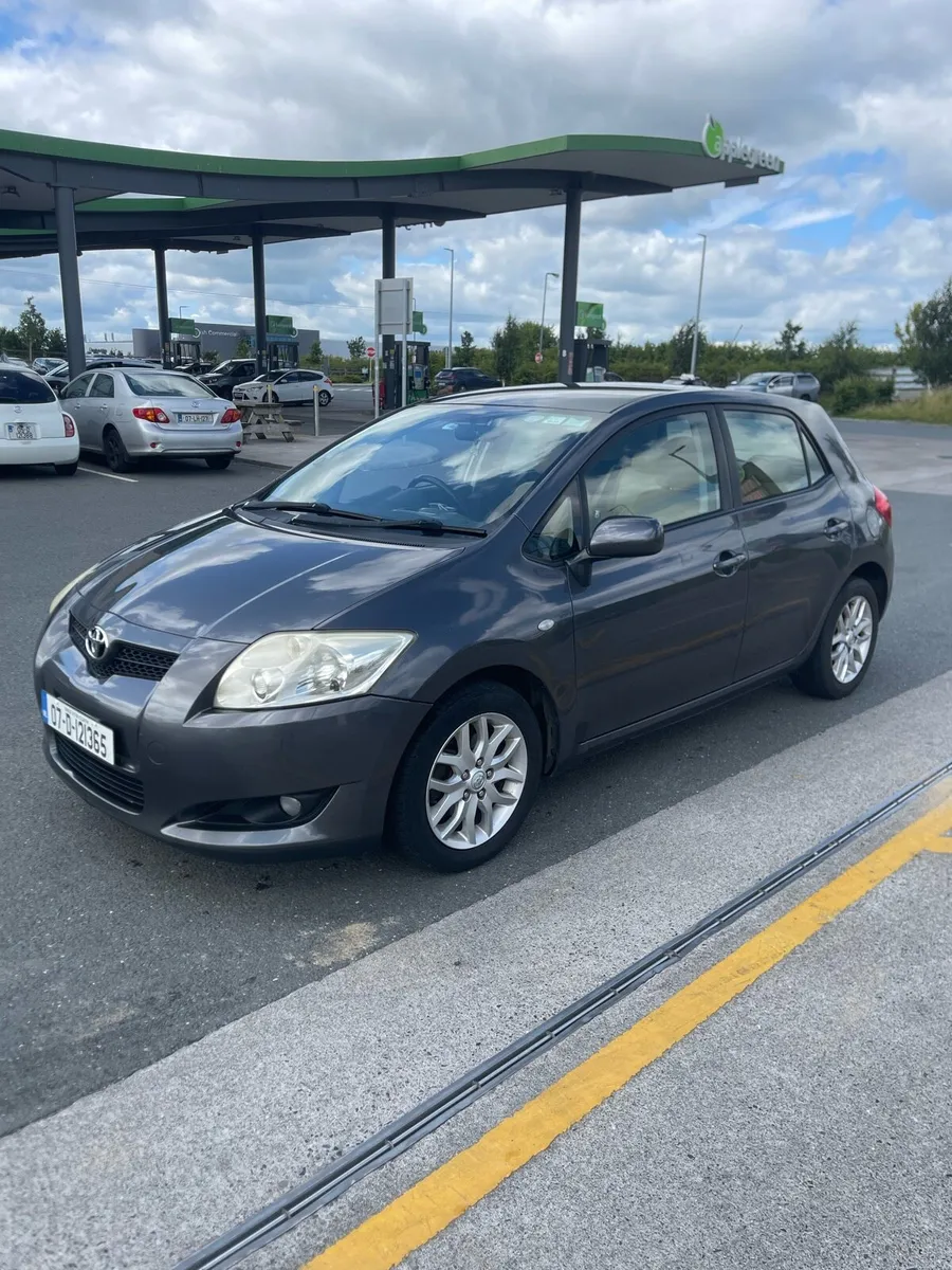 Toyota Auris 2007 Automatic - Image 1