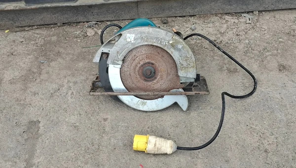 Makita circular saw - Image 2