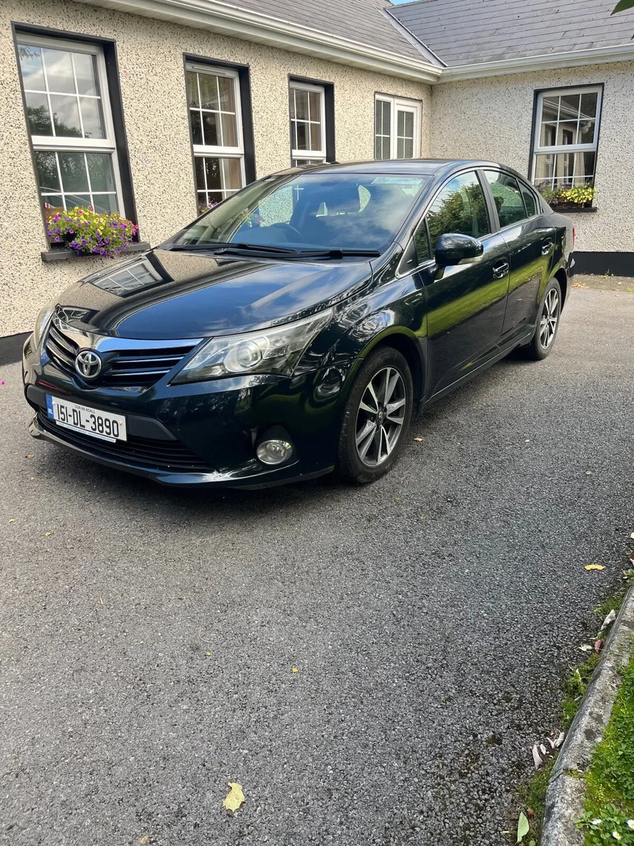 Toyota Avensis 2015 - Image 1