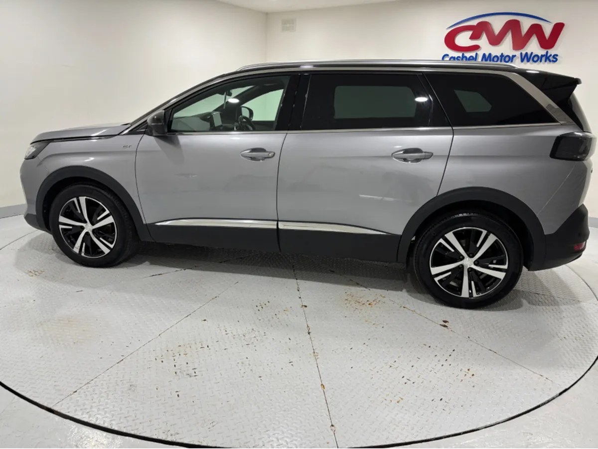 Peugeot 5008 GT LINE 1.5BLUEHDI 130BHP**7 SEATS**1 - Image 4