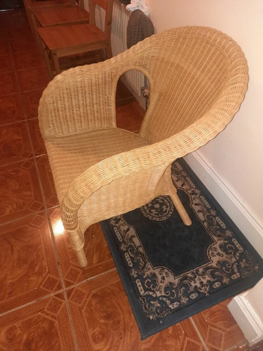 Armchair - Image 2