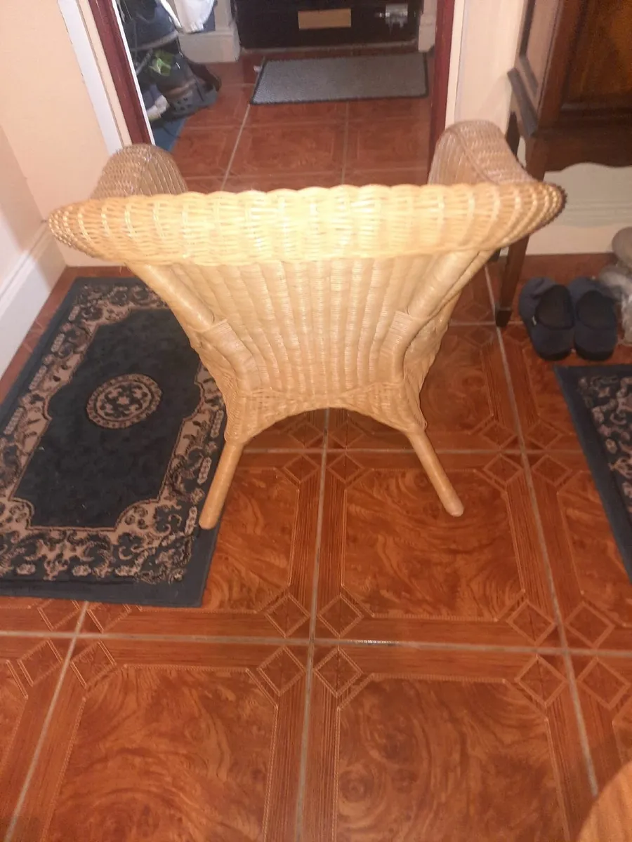 Armchair - Image 4
