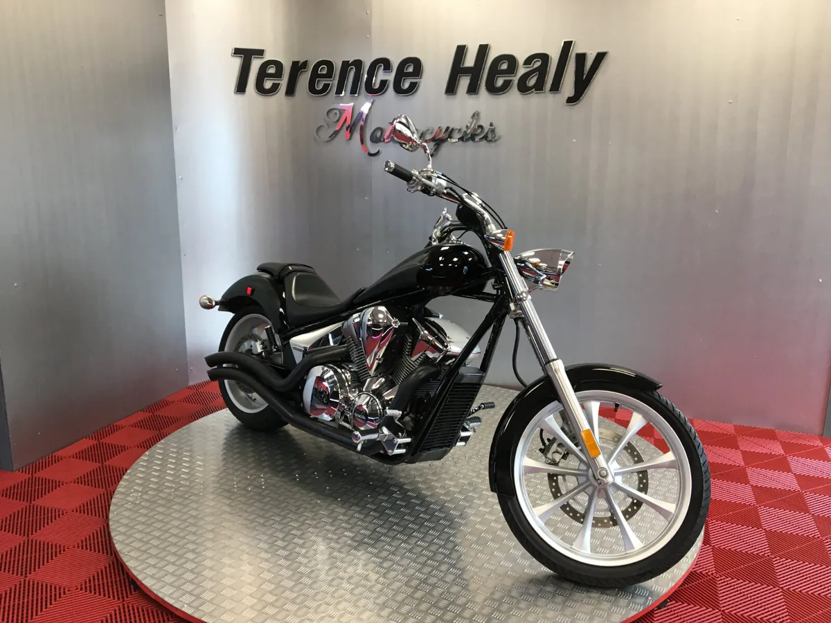 2010 Honda VT 1300 FURY ''Real Head Turner'' - Image 1