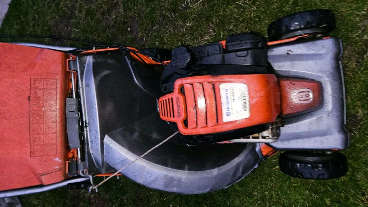 lawnmower - Image 3