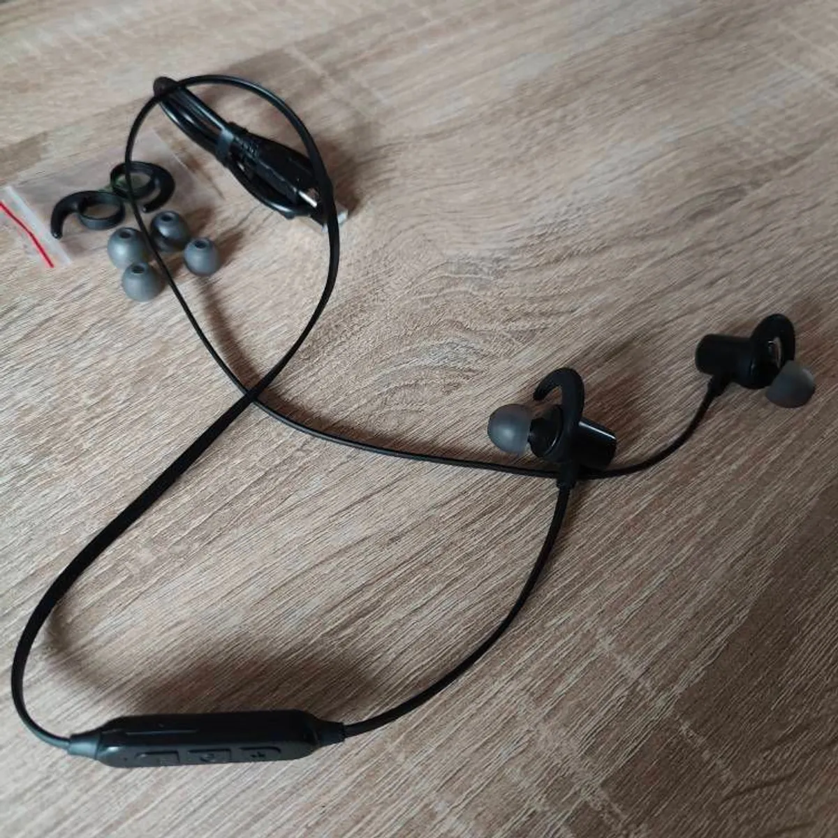 Motorola In-ear Earphones Verve Loop 105 - Image 3