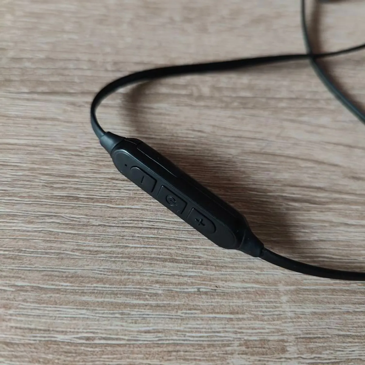 Motorola In-ear Earphones Verve Loop 105 - Image 4