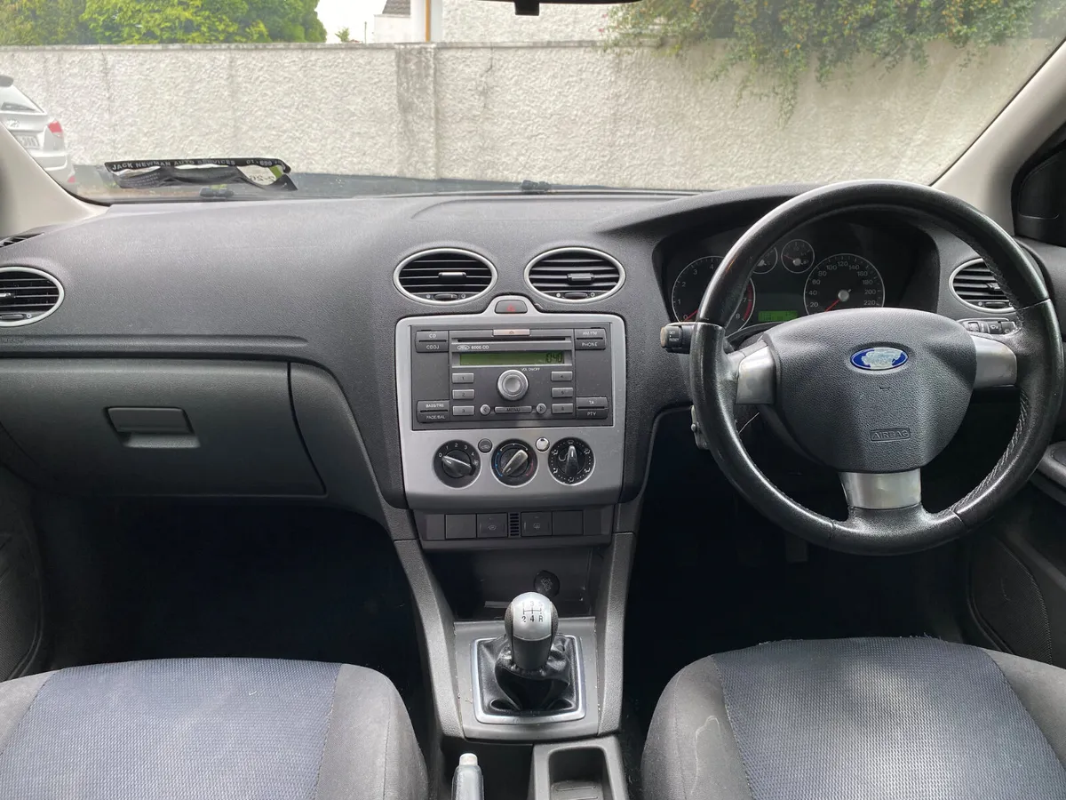 Ford Focus 1.4 - €950 - Image 3