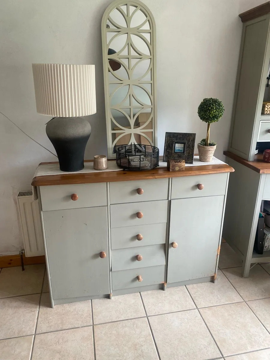 Household sale - Image 1