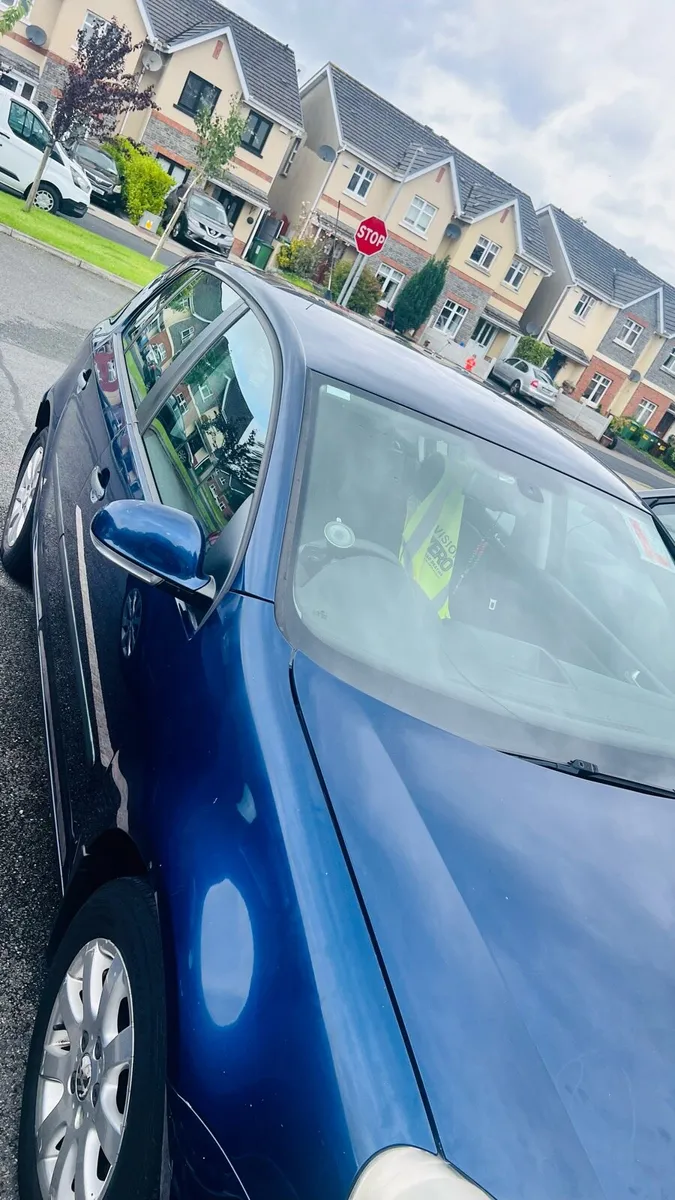 Car - Image 2