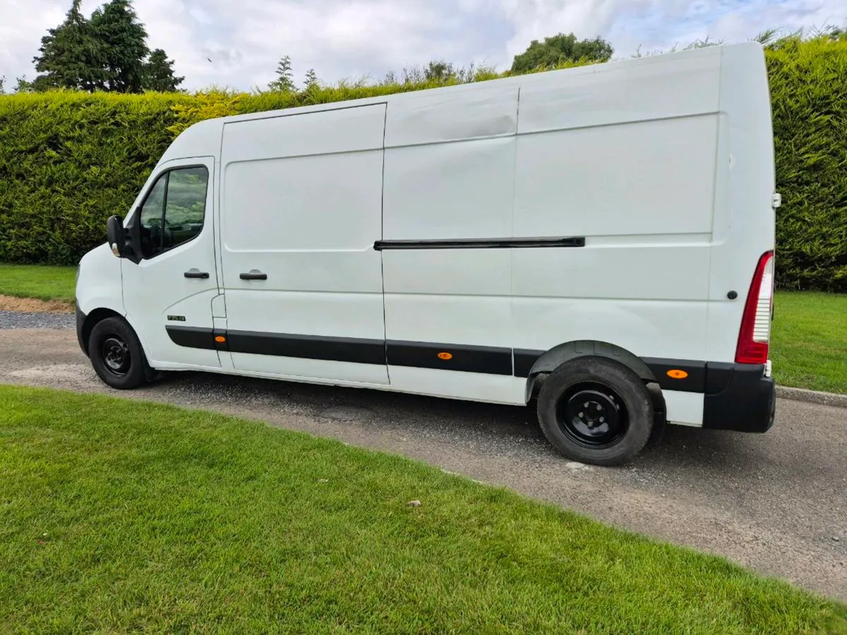2014 nissan Nv 400.F35..130..(Big Master)1 yearTes - Image 3
