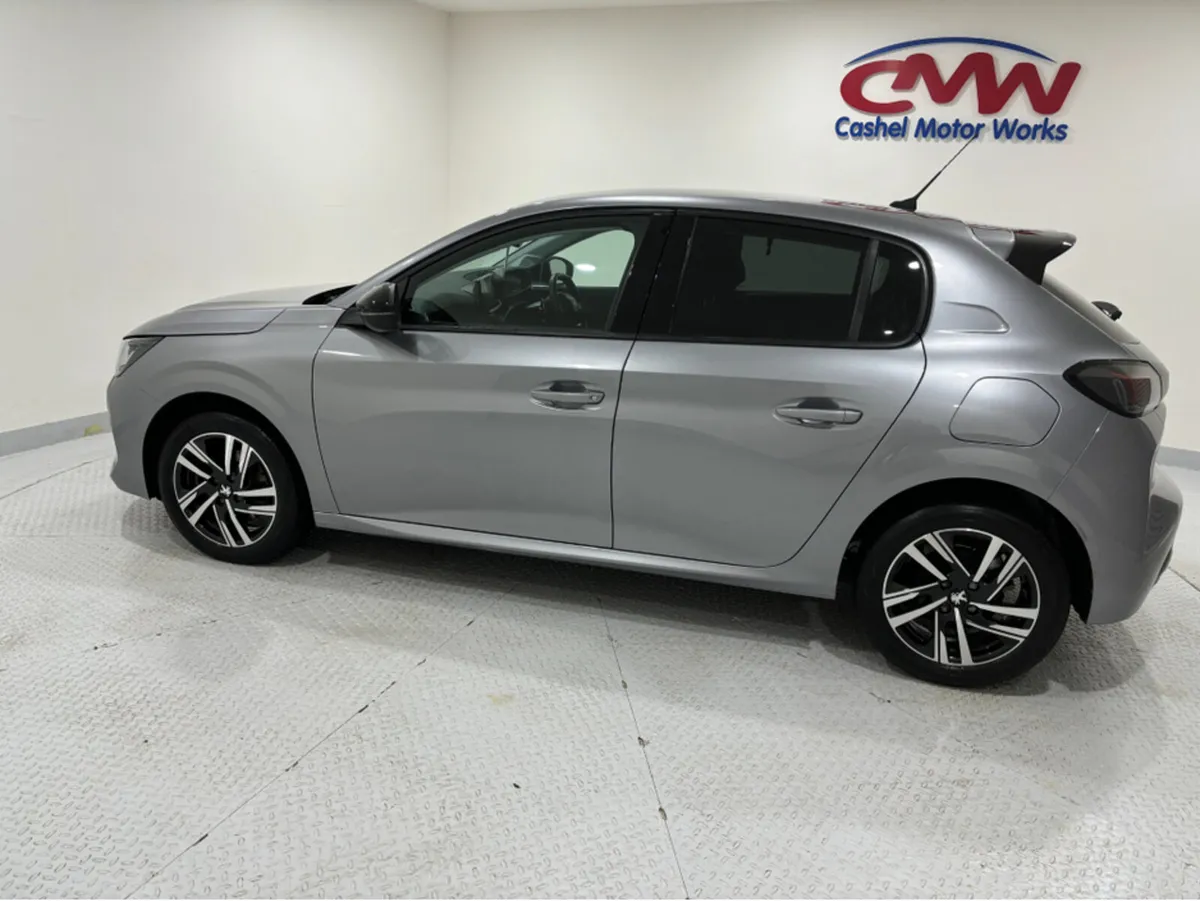 Peugeot 208 ALLURE PREMIUM TECH AUTO**SAME DAY FIN - Image 4