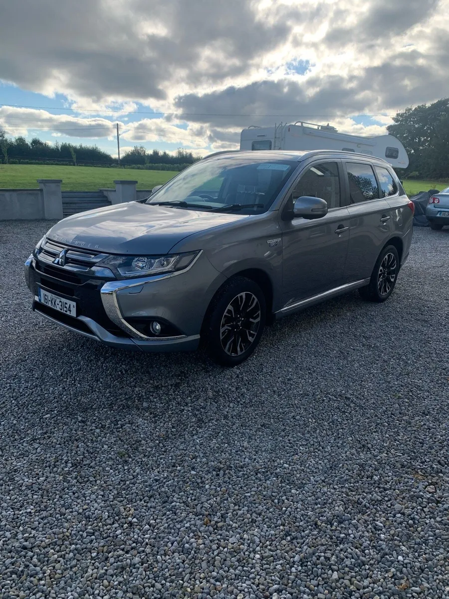Mitsubishi Outlander 2.0 GX4H Phev 200BHP Top Spec - Image 1