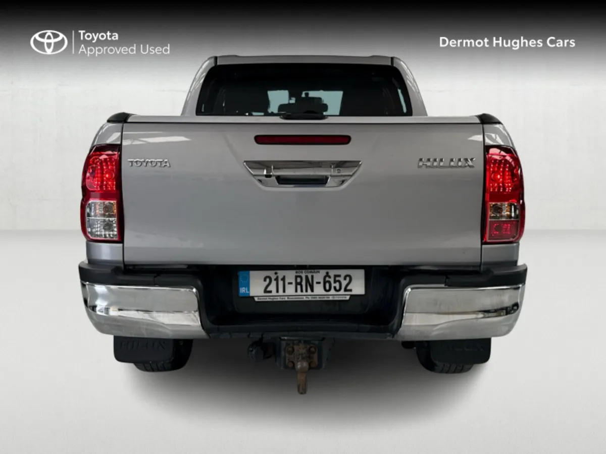 Toyota Hilux HILUX 2.8 D/CAB SR5 AUTO - Image 4
