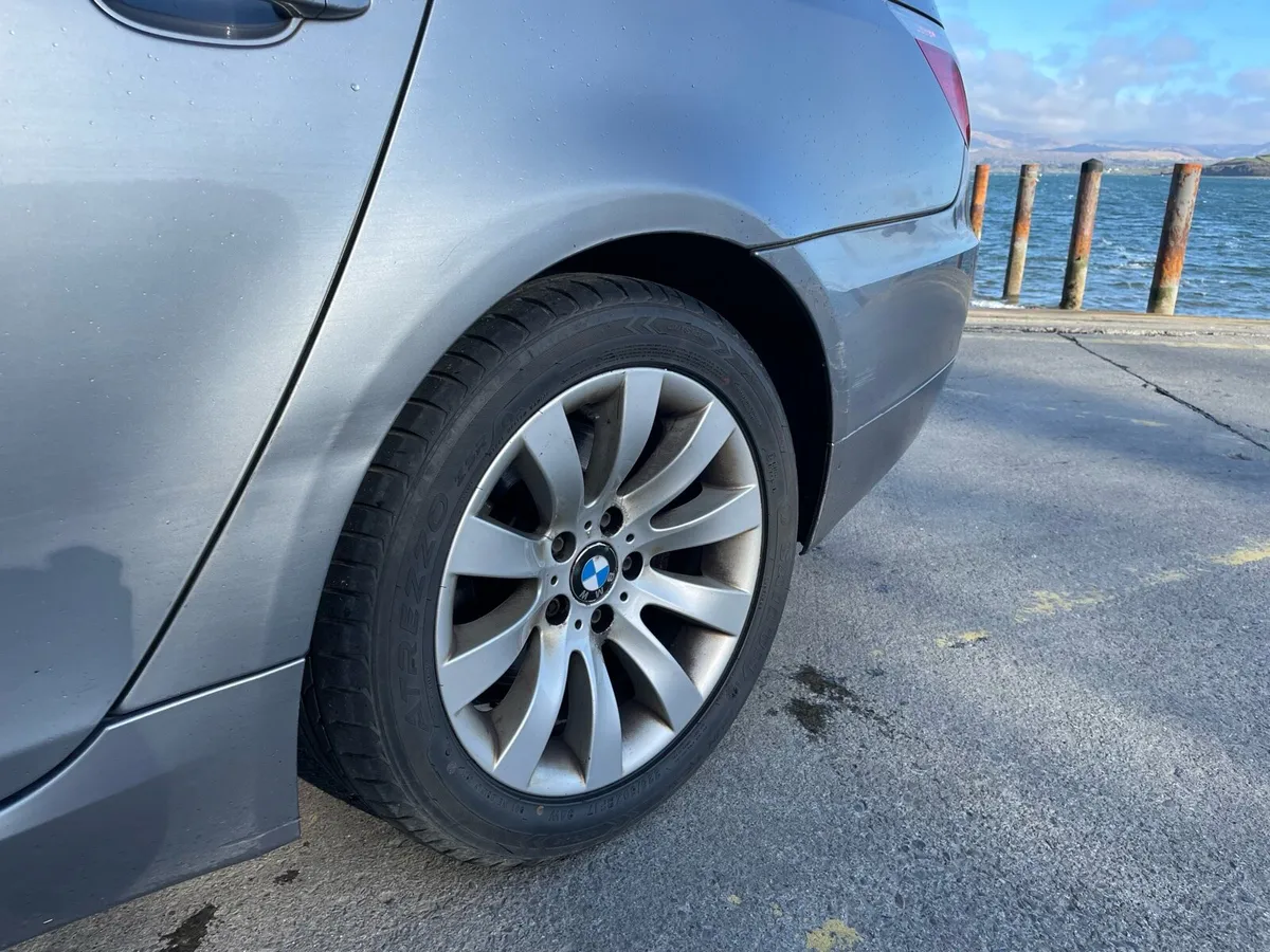BMW 520d Business Edition - Image 4