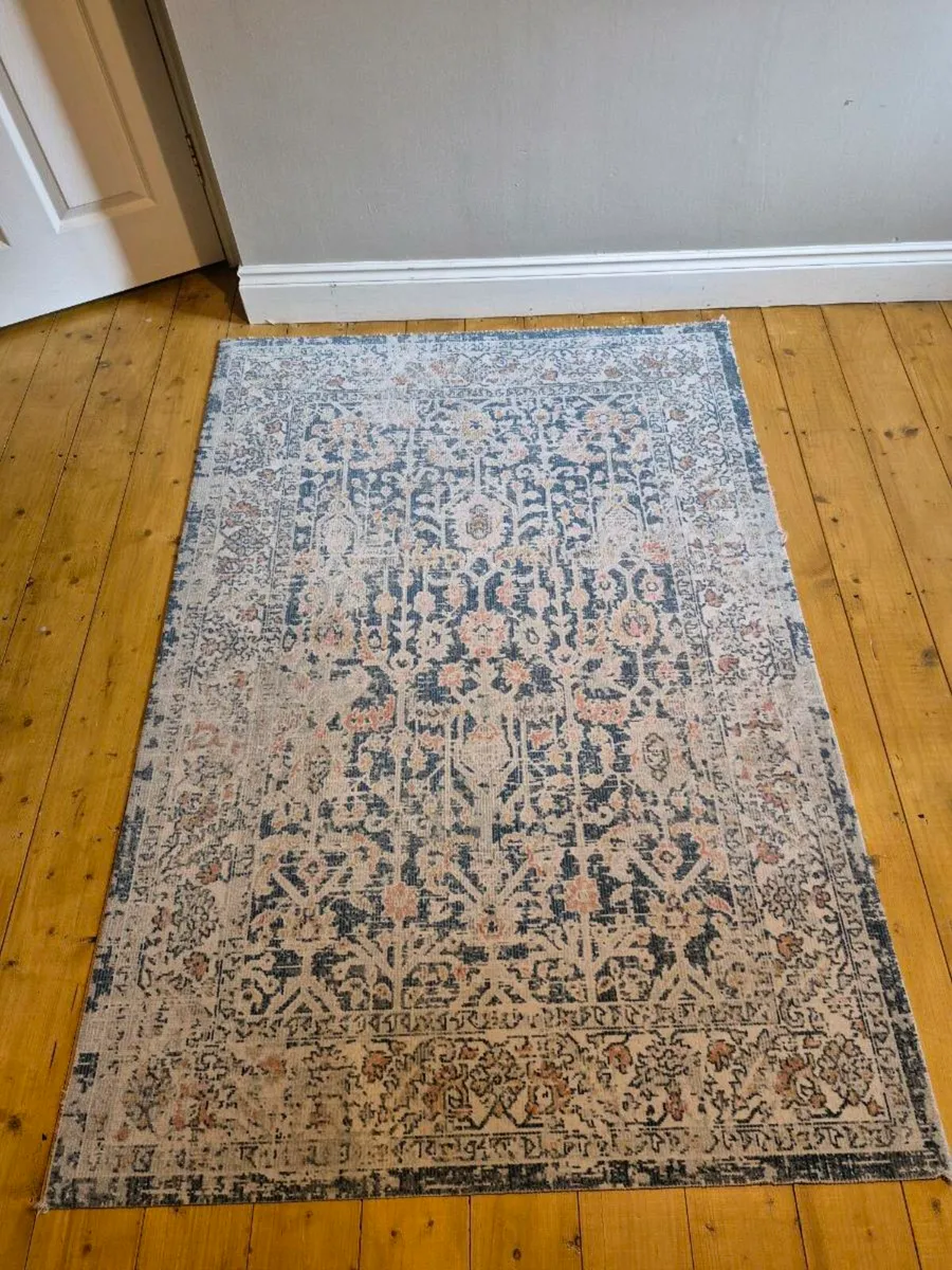 Rug - Image 1