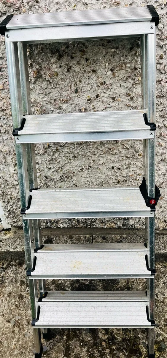 Aluminum Hailo ladder - Image 1
