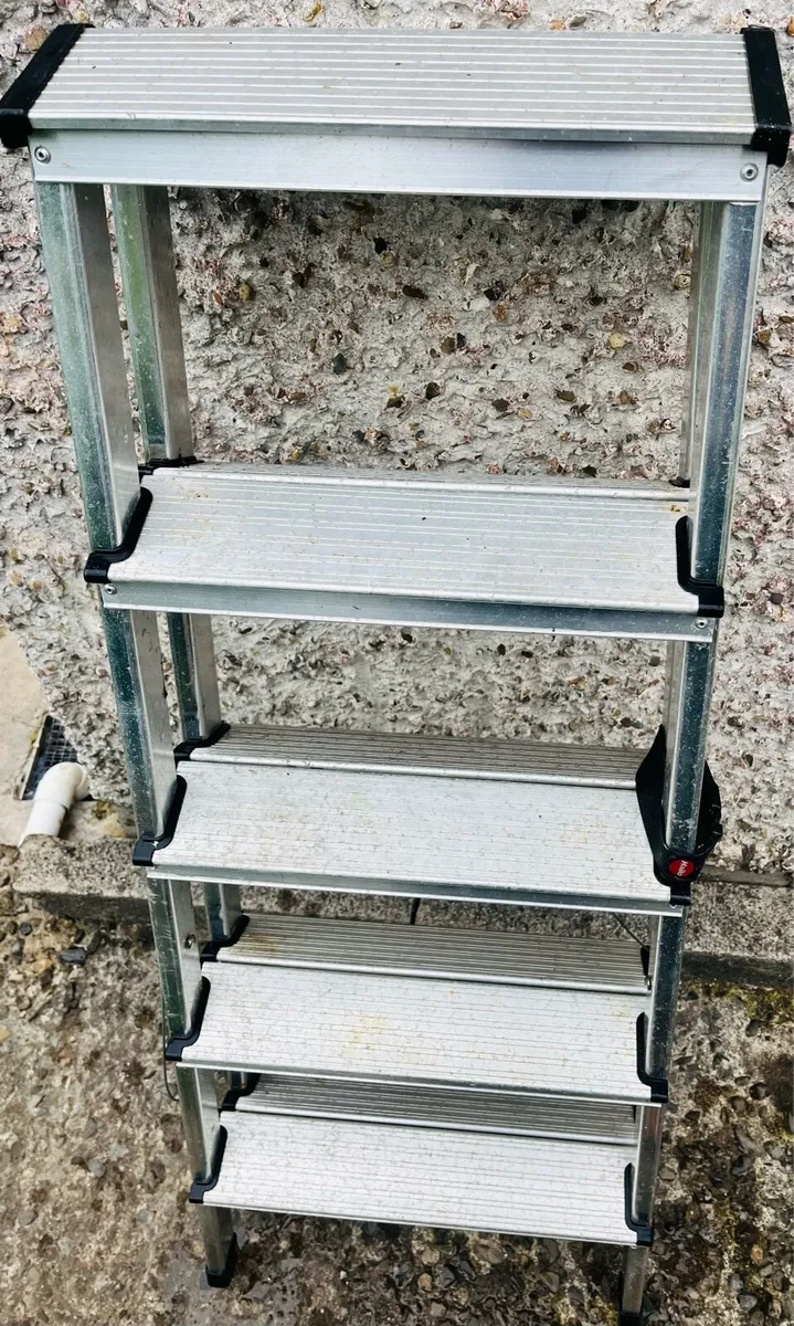 Aluminum Hailo ladder - Image 2