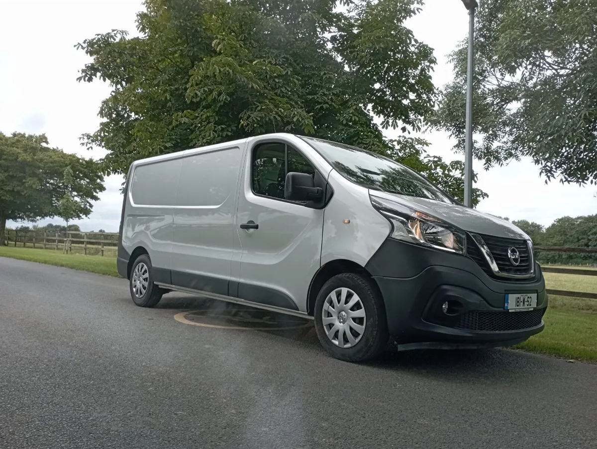 ~Nissan NV300~ 2018~ - Image 4
