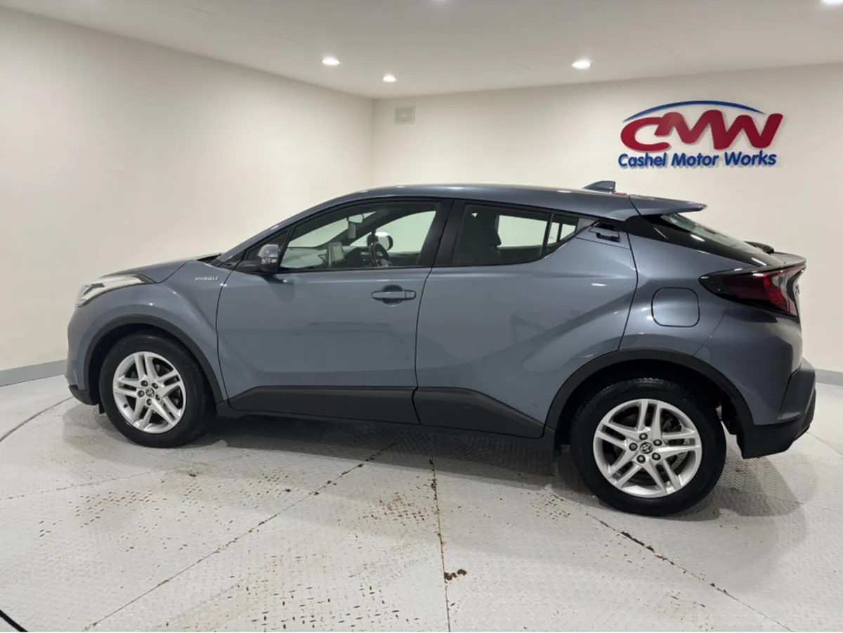 Toyota C-HR ICON HEV CVT**SAME DAY FINANCE ARRANGE - Image 4