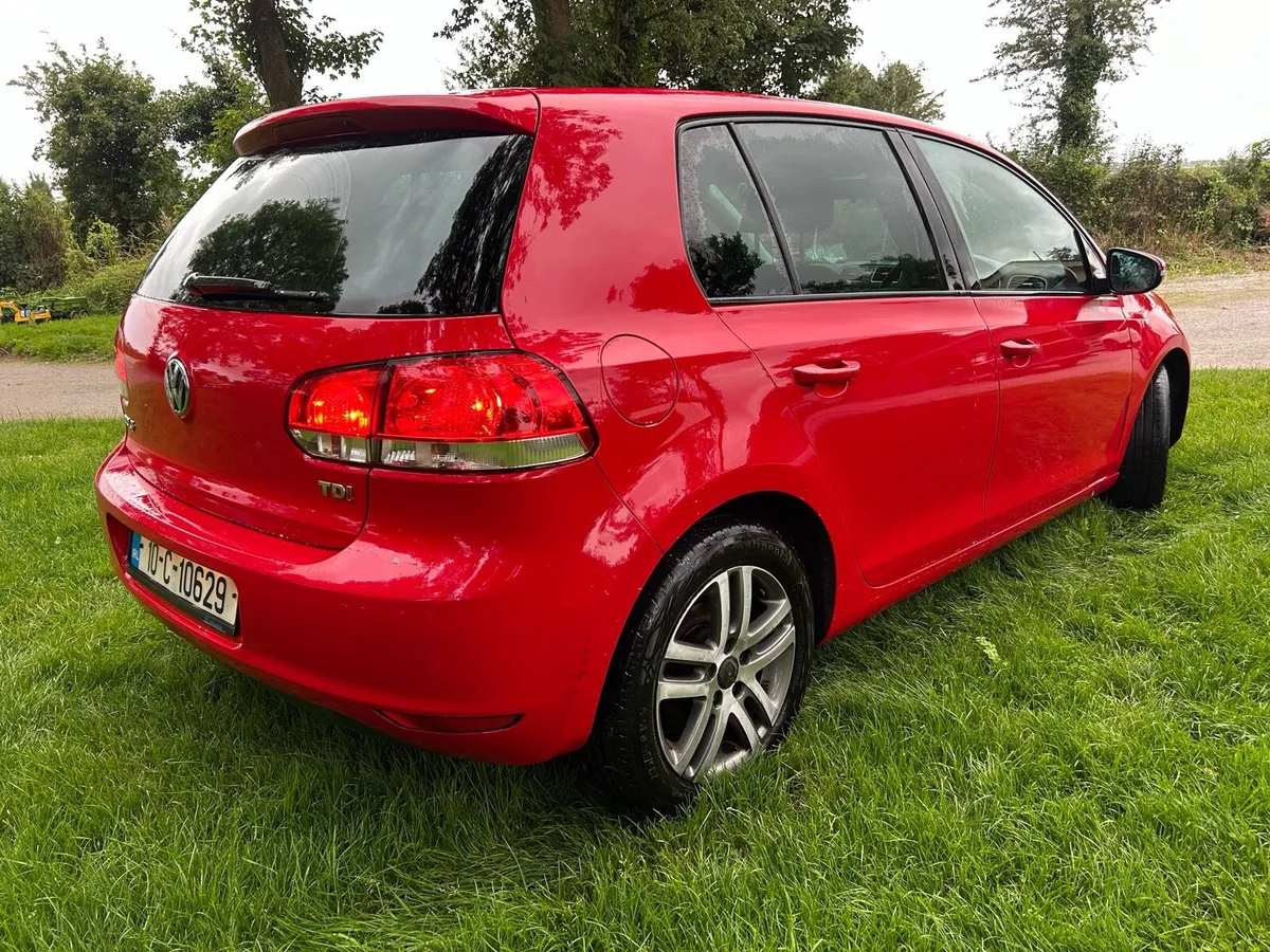 Volkswagen Golf - Image 2