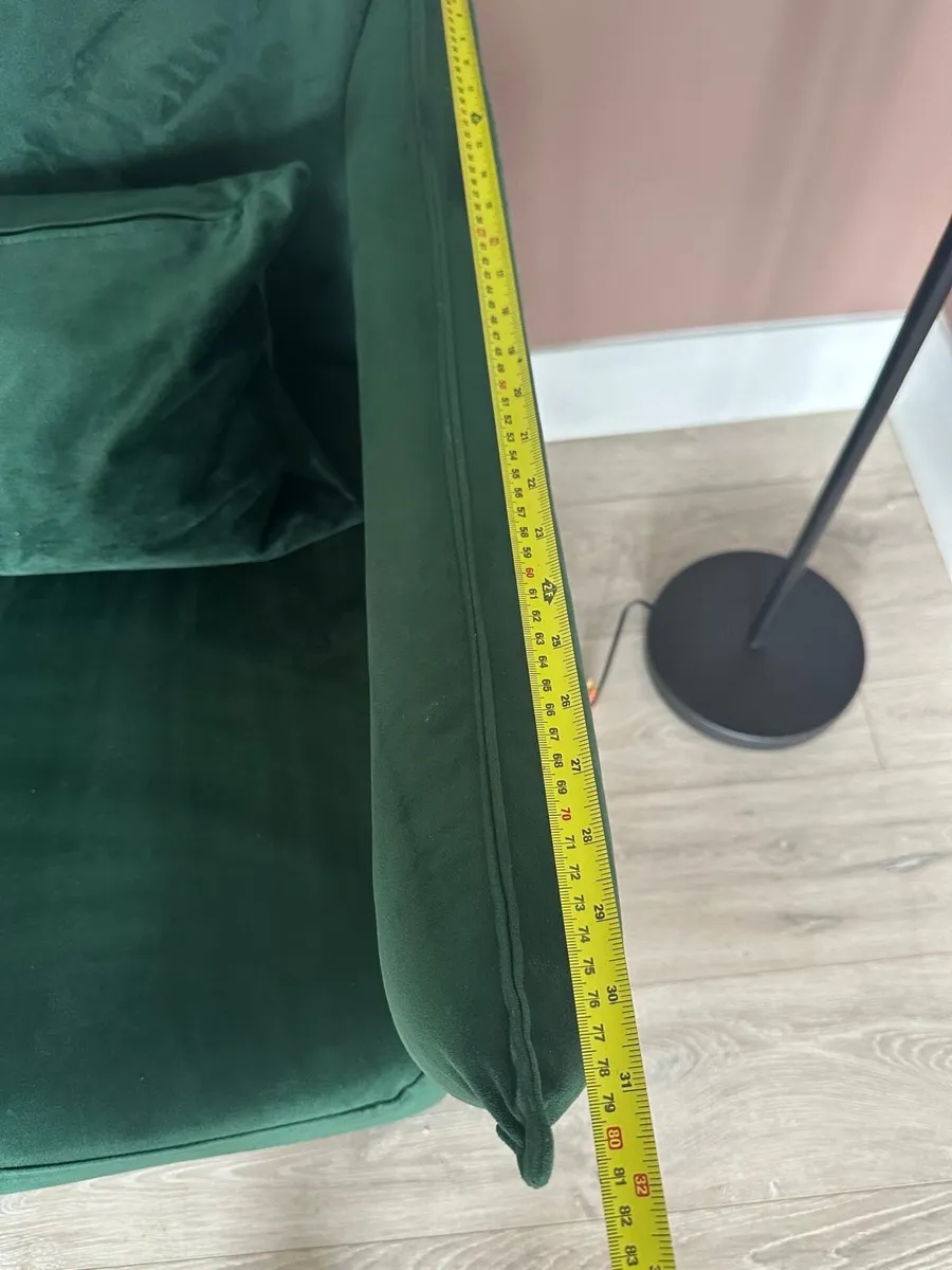 Couch - Image 4