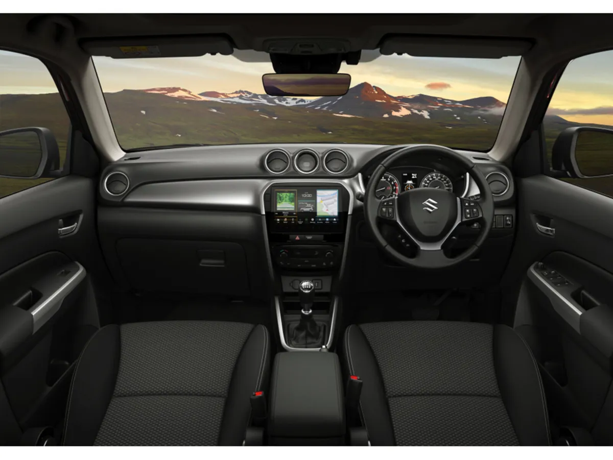 Suzuki Vitara FACELIFT MOTION 1.4 Mild Hybrid - Image 2