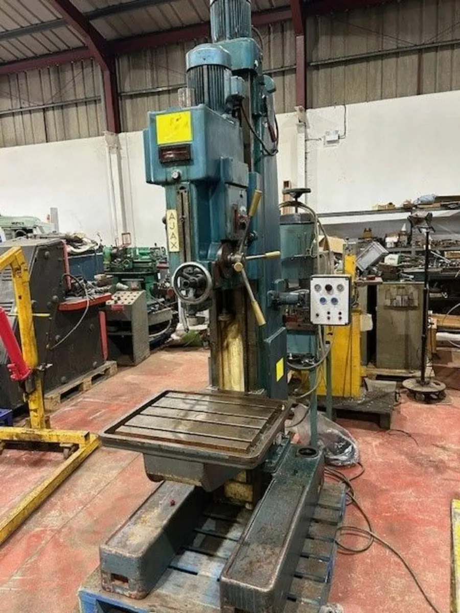 AJAX PILLAR DRILL / DRILLING MACHINE - Image 2