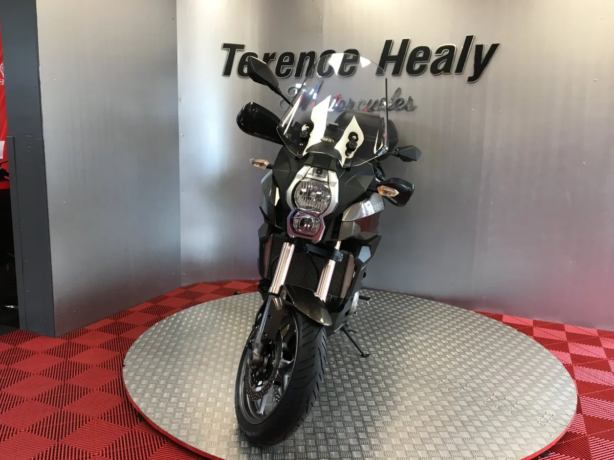 2012 Kawasaki Versys 1000 ''Like New'' - Image 4