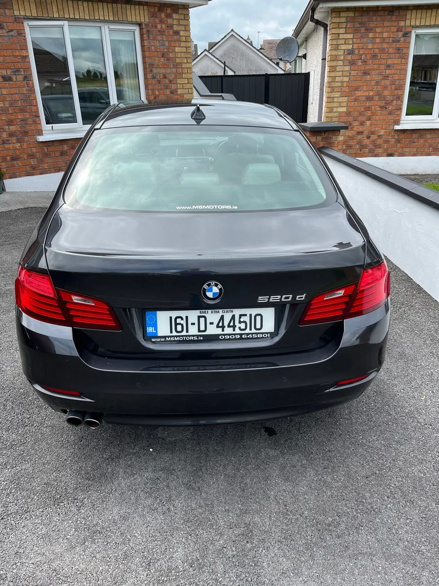 BMW 520 D SE - Image 2