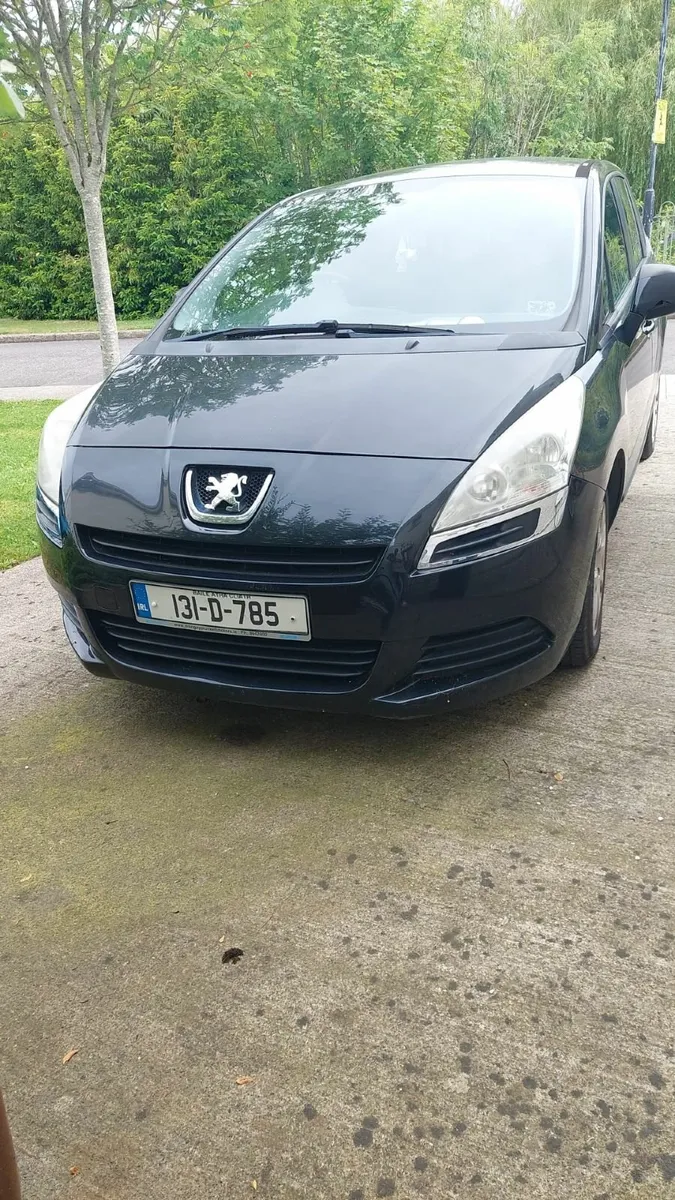 Peugeot 5008 2013 - Image 1