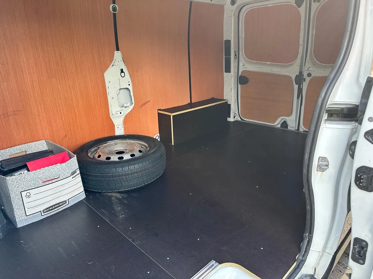 2018 Vivaro **New Test** - Image 2
