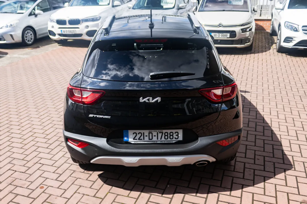 KIA STONIC 1.0 K2  5DR HATCHBACK PETROL  FINISHED - Image 4