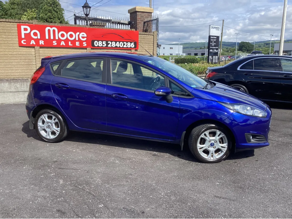 Ford Fiesta * PETROL - Image 3