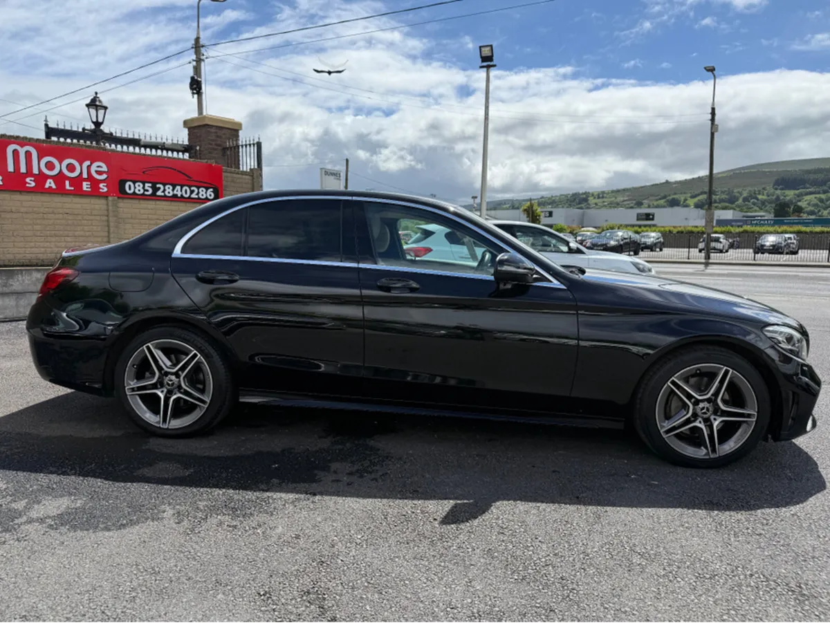Mercedes-Benz C-Class 200 D 4DR AUTO - Image 4
