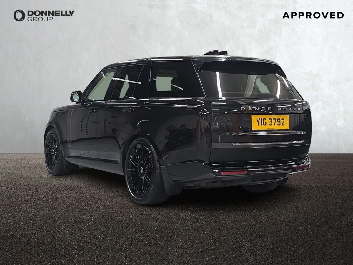 Land Rover Range Rover Diesel Estate Autobiography - Image 2