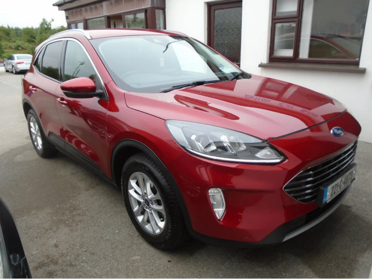 Ford Kuga TITANIUM 5DR 1.5 TD 120 S6.2 M6 F - Image 2