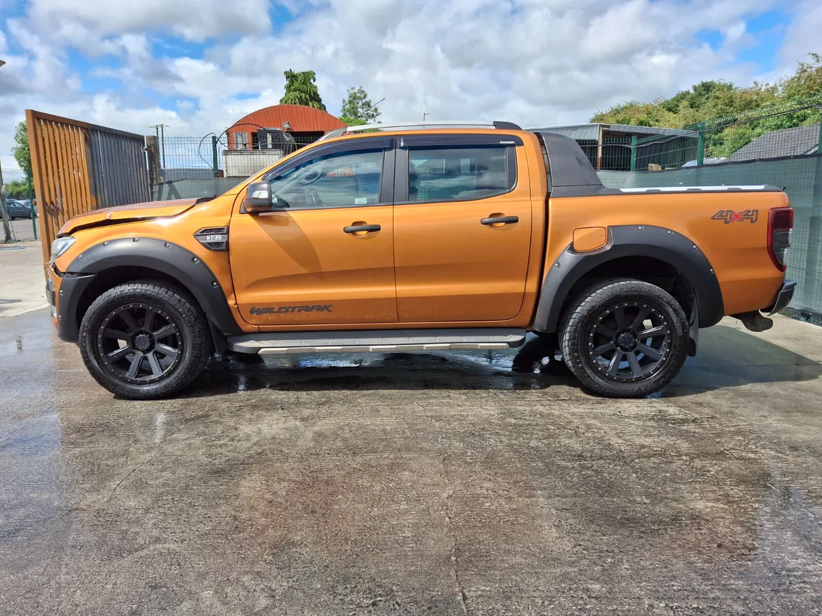 *2017 Ford Ranger Wildtrak 3.2. Automatic - Image 3