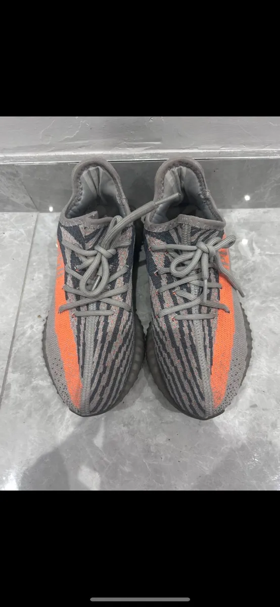 Yeezys 360 boost - Image 2
