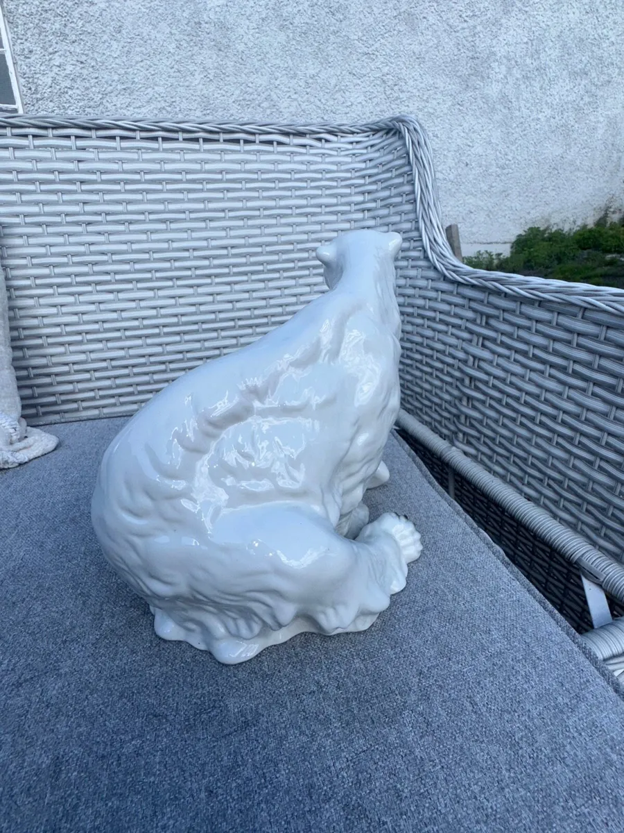 Vintage Royal Dux Porcelain Polar Bear Figurine - Image 2