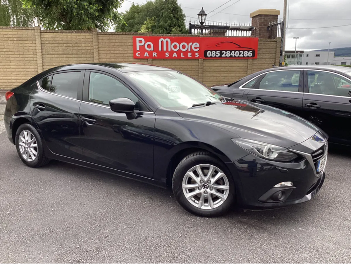 Mazda Mazda3 ** ONLY 115KMS * EXECUTIVE - Image 2