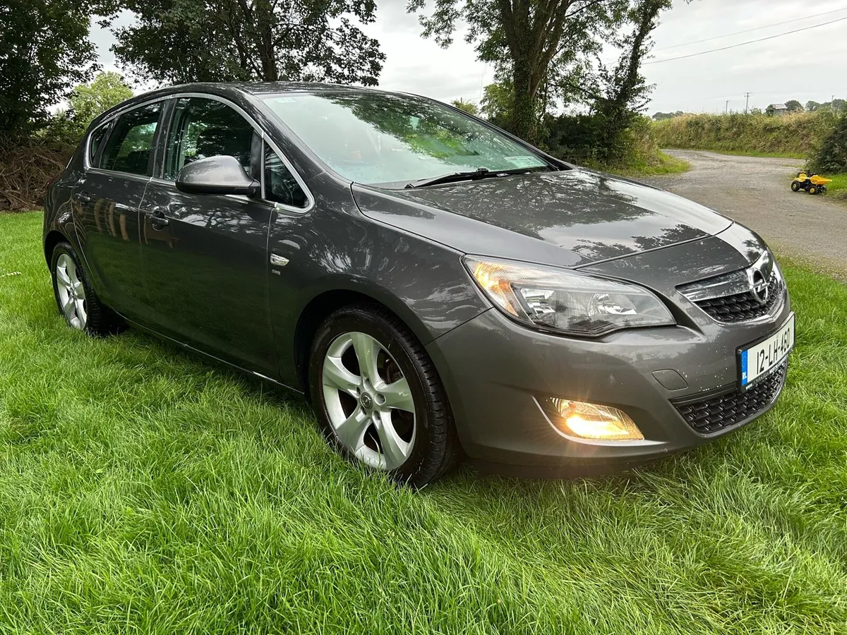 Opel Astra - Image 1