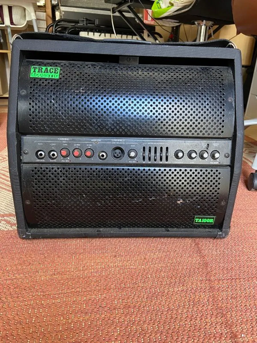 Trace Acoustic guitar amp - Image 1