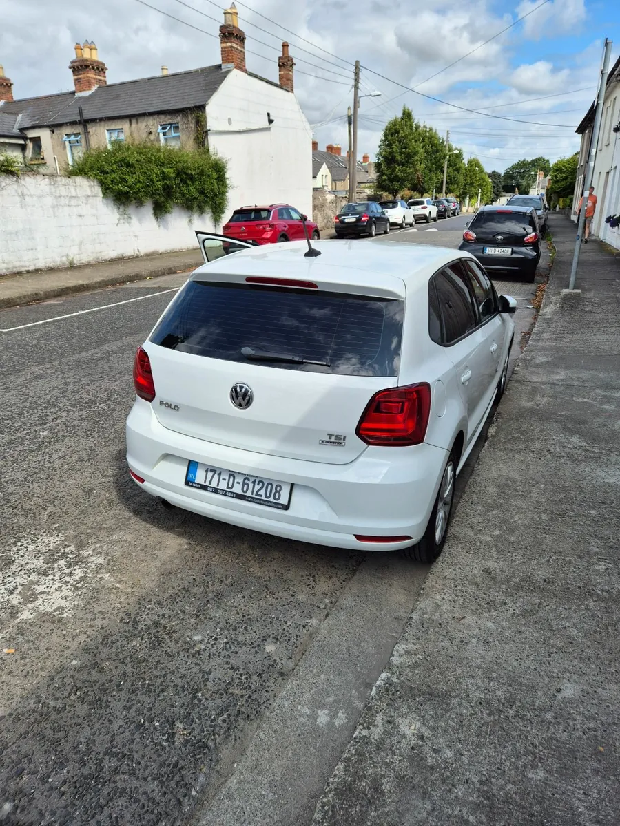 Volkswagen Polo 2017 - Image 2